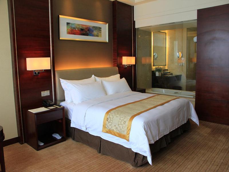 Vienna Hotel Shenzhen Exibition Center מראה חיצוני תמונה