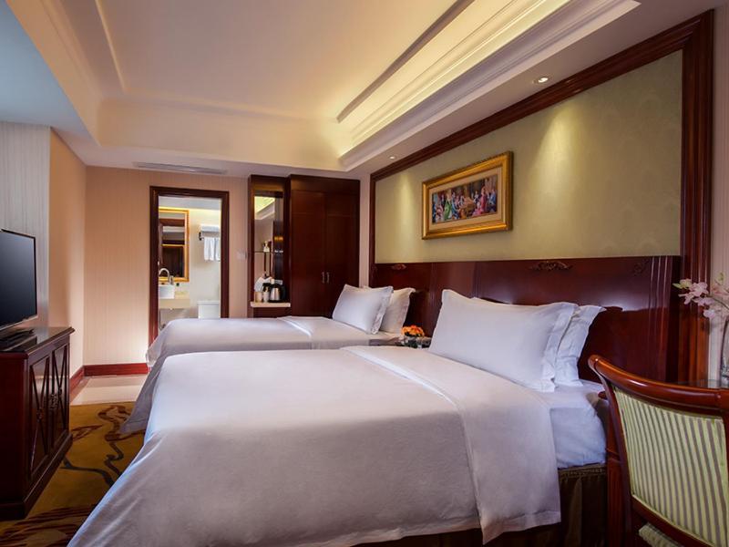 Vienna Hotel Shenzhen Exibition Center מראה חיצוני תמונה