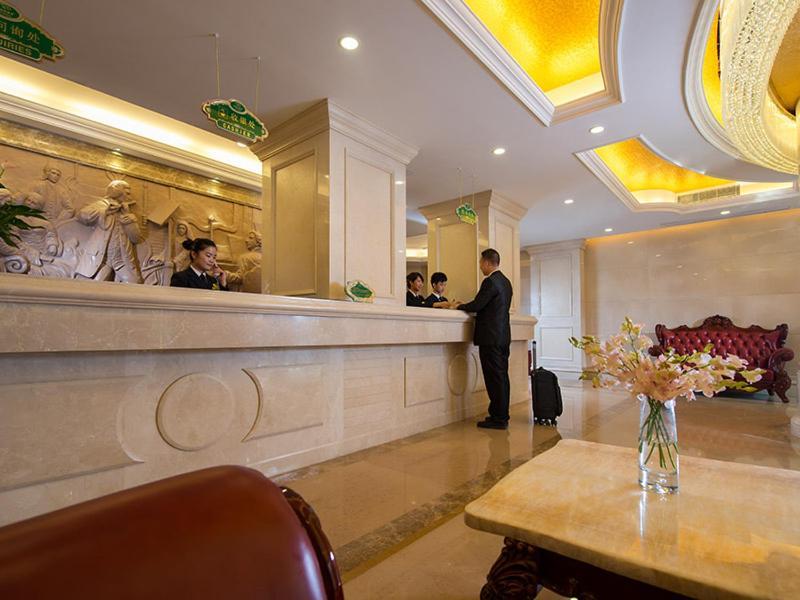 Vienna Hotel Shenzhen Exibition Center מראה חיצוני תמונה